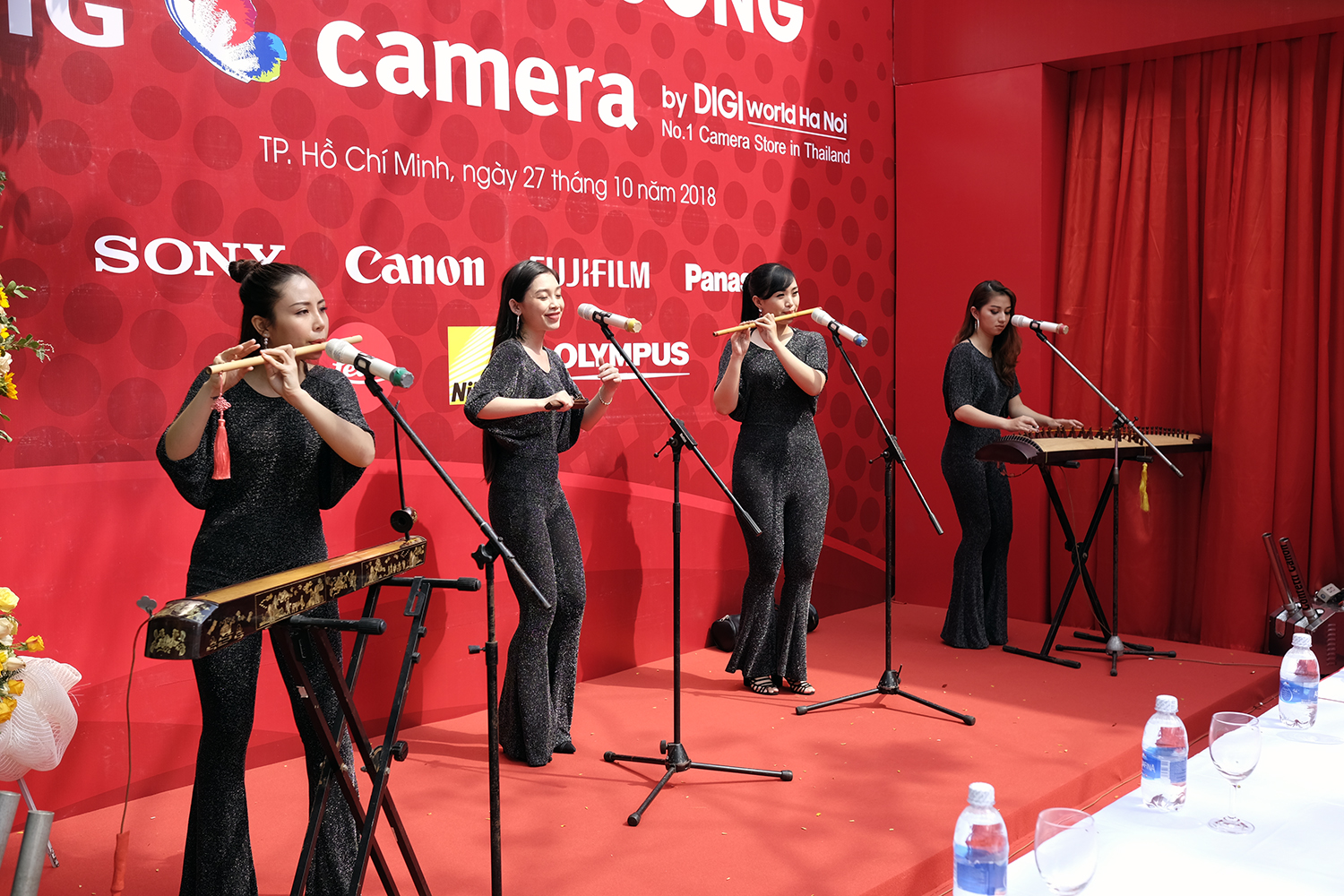 bigcamera-digiworldhanoi-03.jpg